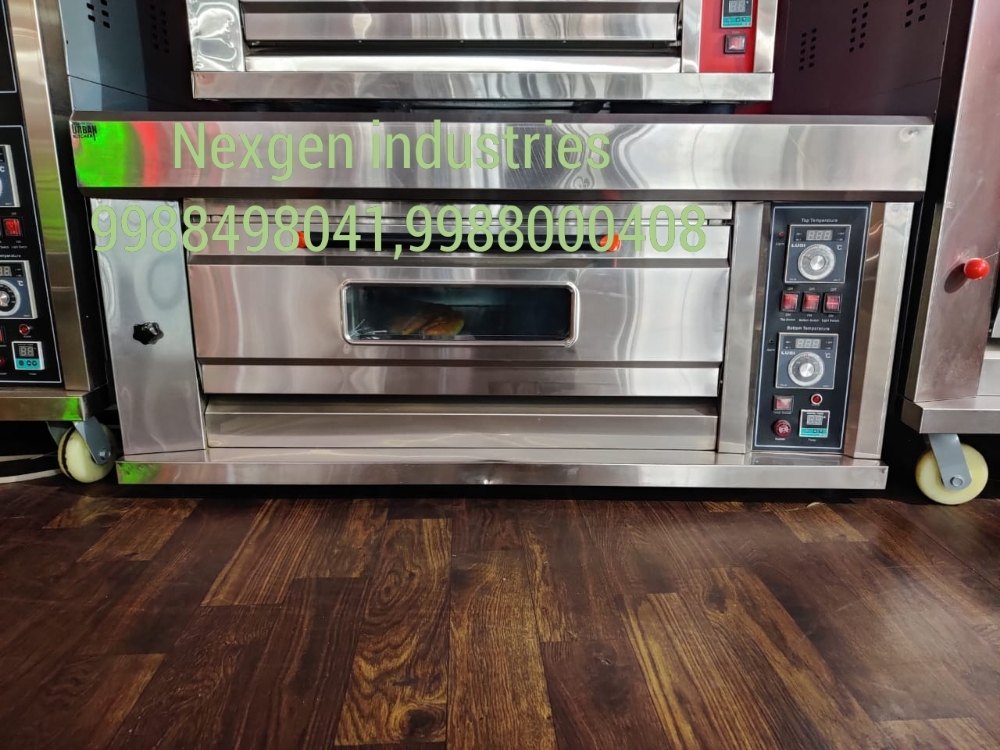 Available in single and double Stainless steel gas/ electrical pizza oven, Size: Small to large size available