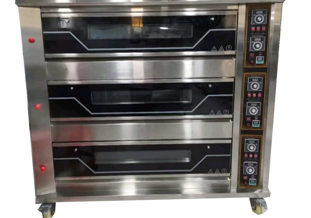 Triple Electric 3 Deck 9 Tray Oven