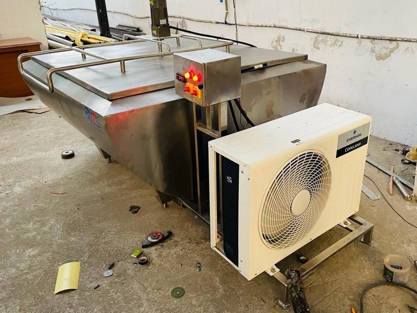1000 Ltr Bulk Milk Chiller