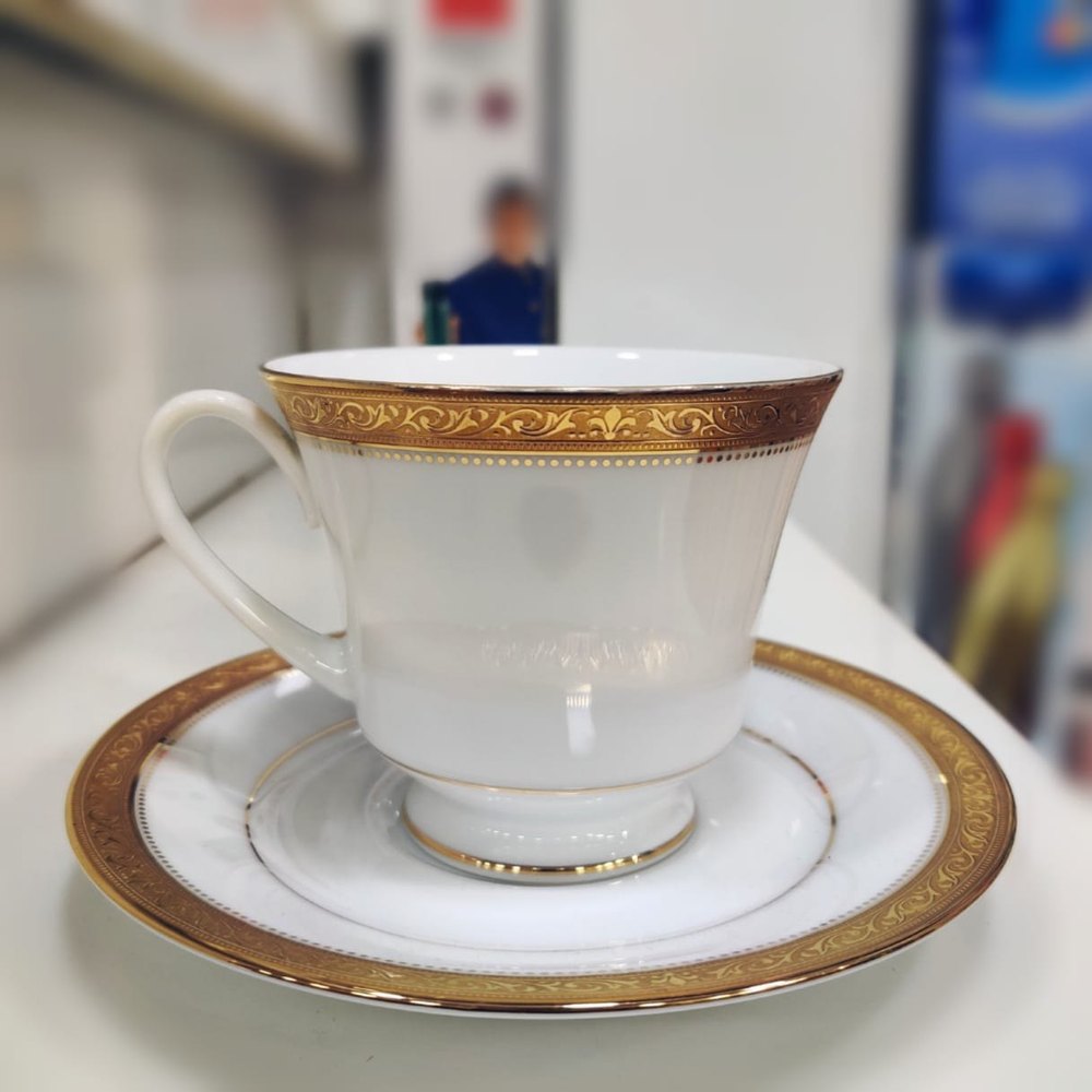 Signature Gold Porcelian Noritake Crockery, For Home, 12