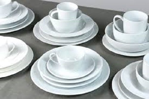 White Ceramic Hotel Bone China Crockery, Packaging Type: Box