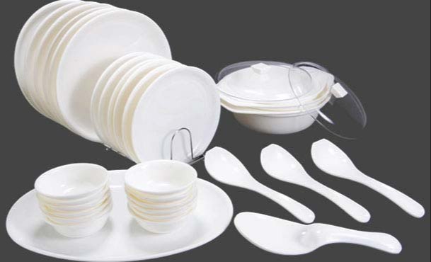 White Acrylic Crockery