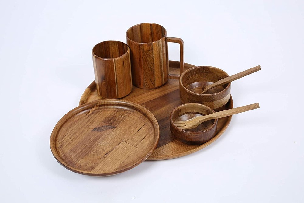 Crafts International Brown Wooden Dinner Set