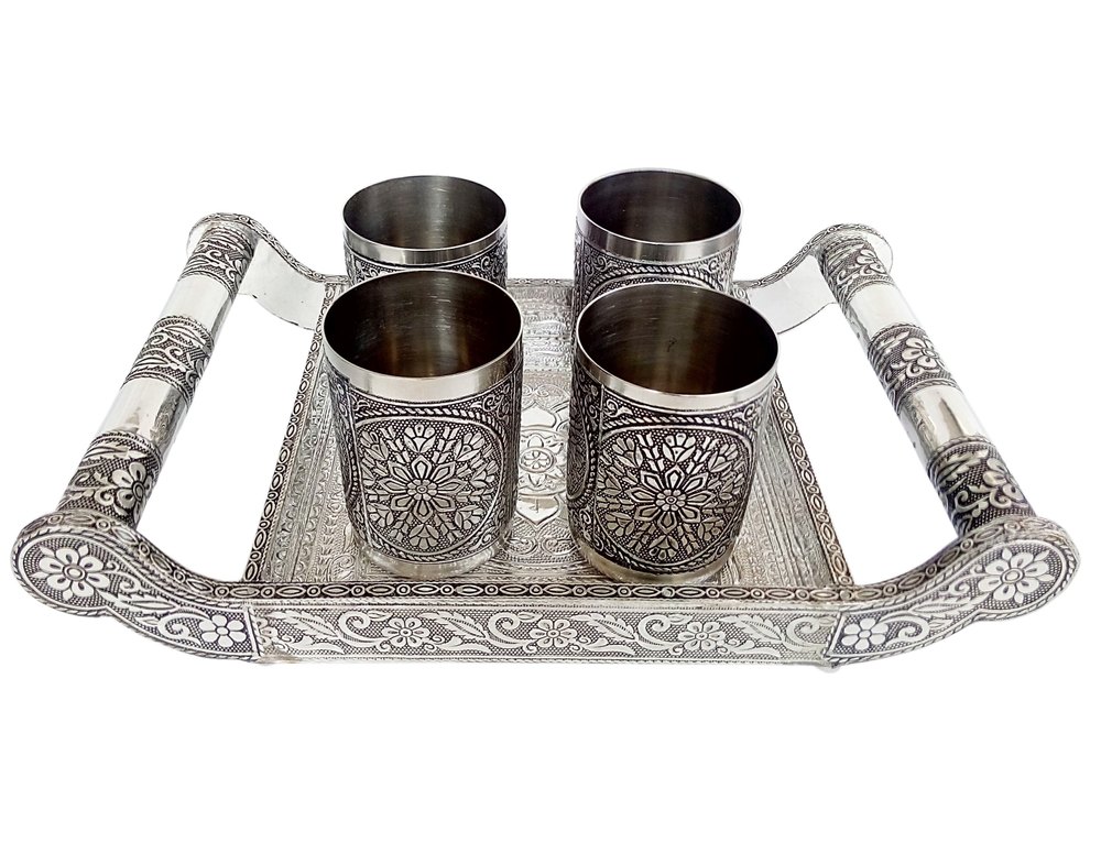 Silver Rectangular Stainless Steel Glass Tray Set, For Home, Size: 7.5 X 12.25 X 2.50 Inch
