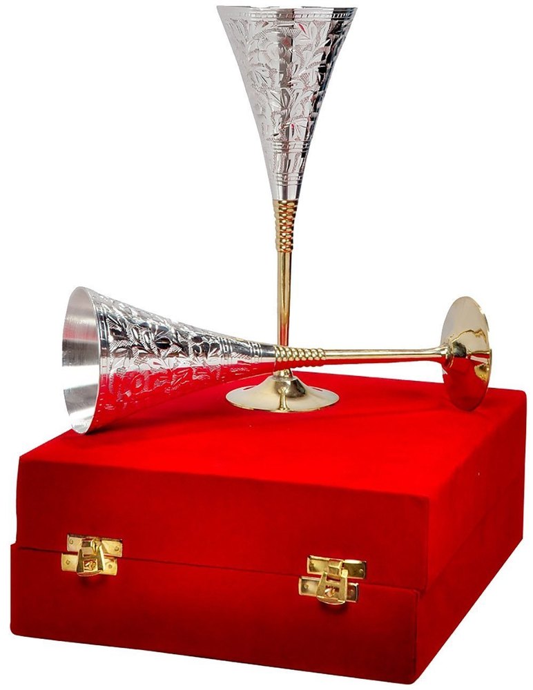 Metal 2 Set Silver Plated Glasses, Packaging Type: Red Velvet Box, Size: 9.5 Inch