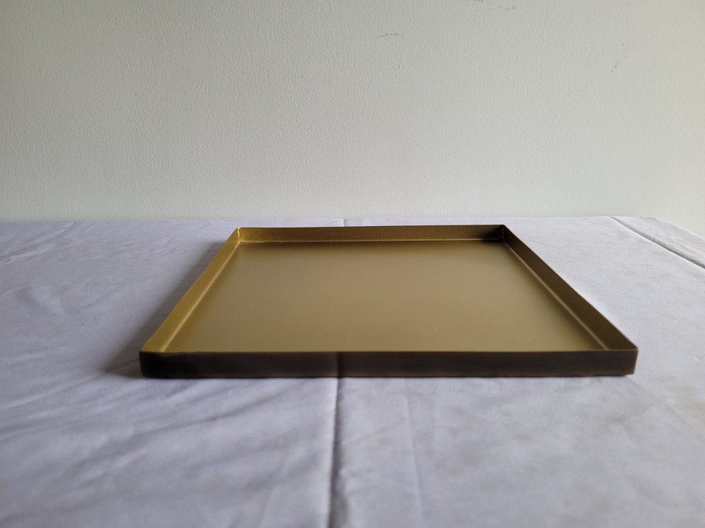 Iron Serving Tray, Shape: Rectangle, Size: 12 X 16 Inch