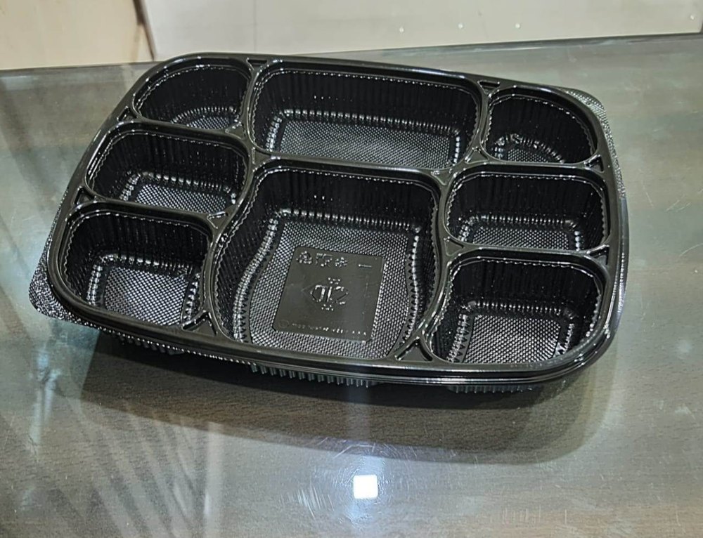 Plastic Black Disposable Food Tray, For Event and Party Supplies, Size: 8 Compartment