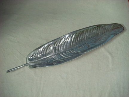 CLT Handcraft Aluminium Leaf Trays, For Home, Size: 12