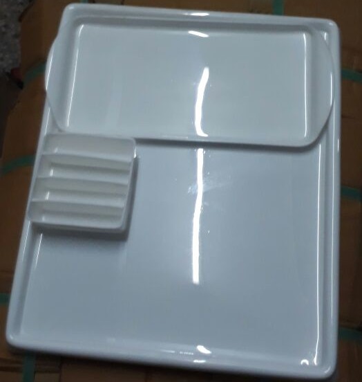 Metal, Plastic iepl, Hotel Room Serving Trays