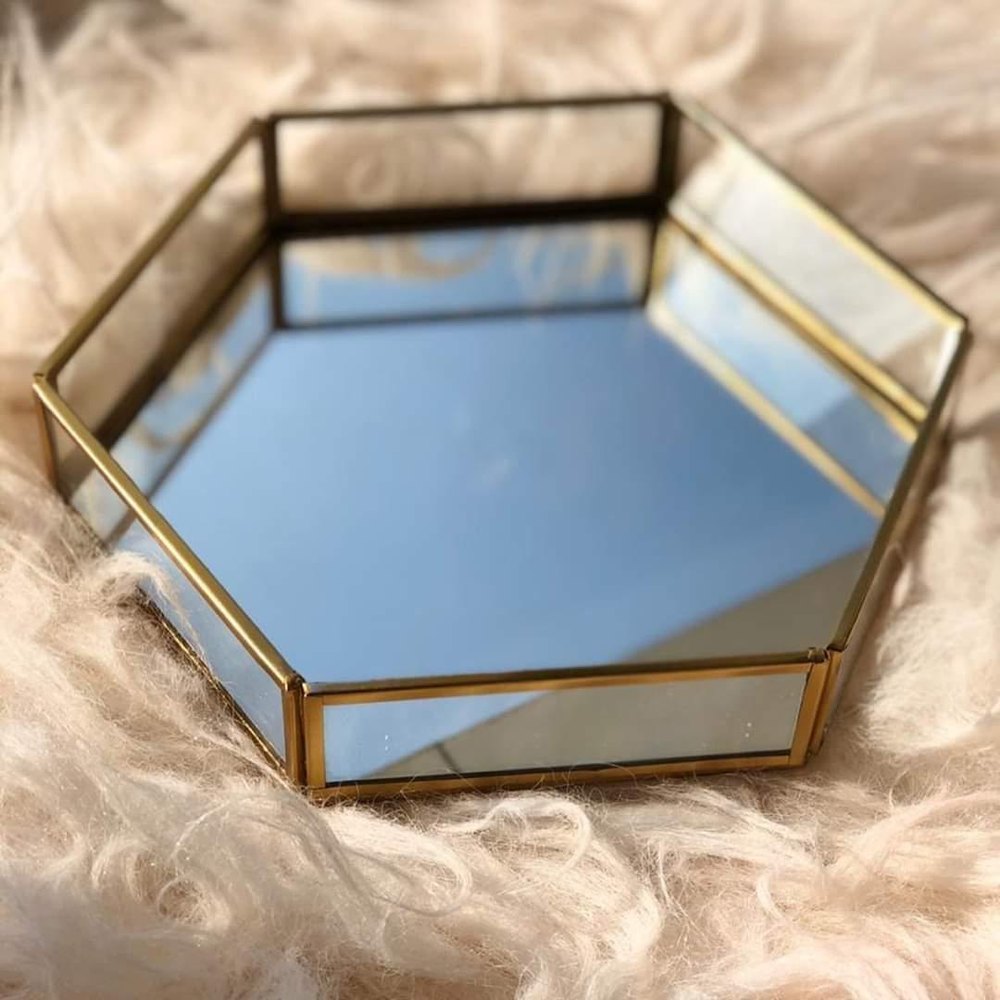 House Metal MIRROR GLASS HEXA TRAY, Shape: Rectangle, Size: 12X12