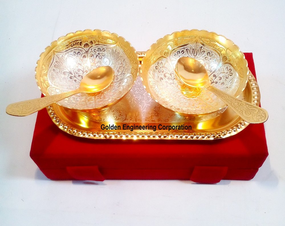 Artwork Engraved Metal Antique Silver & Gold Plated Brass Tray Spoon Bowl Set, Shape: Circular, Size: 3 inch