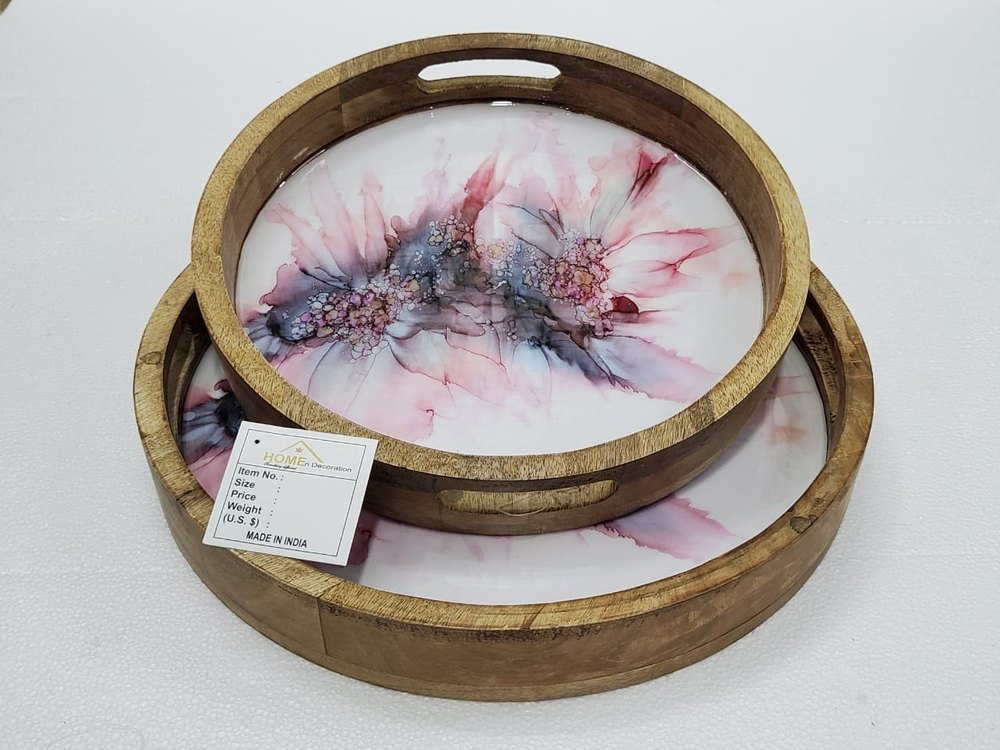 Hand Made WOODEN SERVING ROAUND TRAY, Shape: ROUND, Size: 12x12