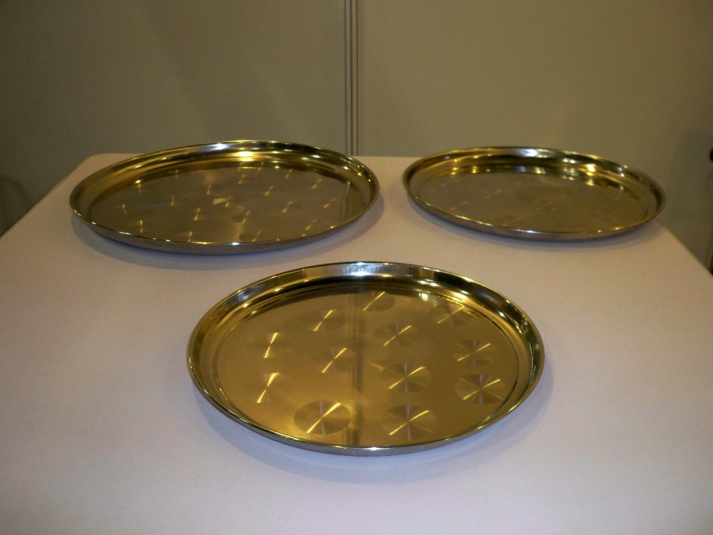 Maple Silver S S Designer Round Tray