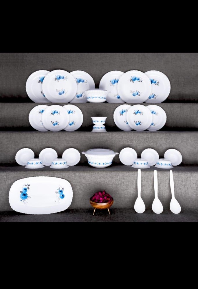 Plastic White Dinner Plates, For Hotel