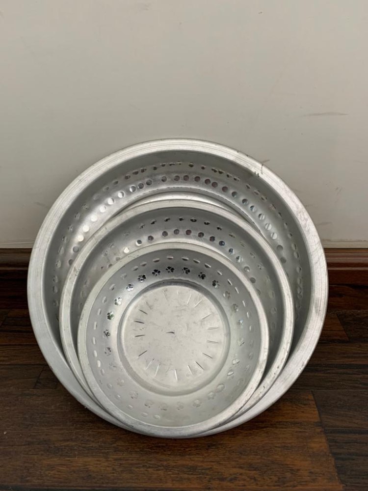 Mathar Aluminium Musalmani Thal (Round Tray), For Home, Shape: Circular