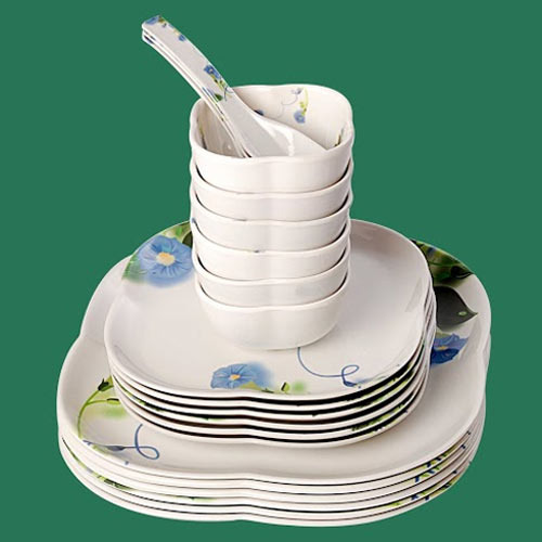 Pashupati White Plate Set