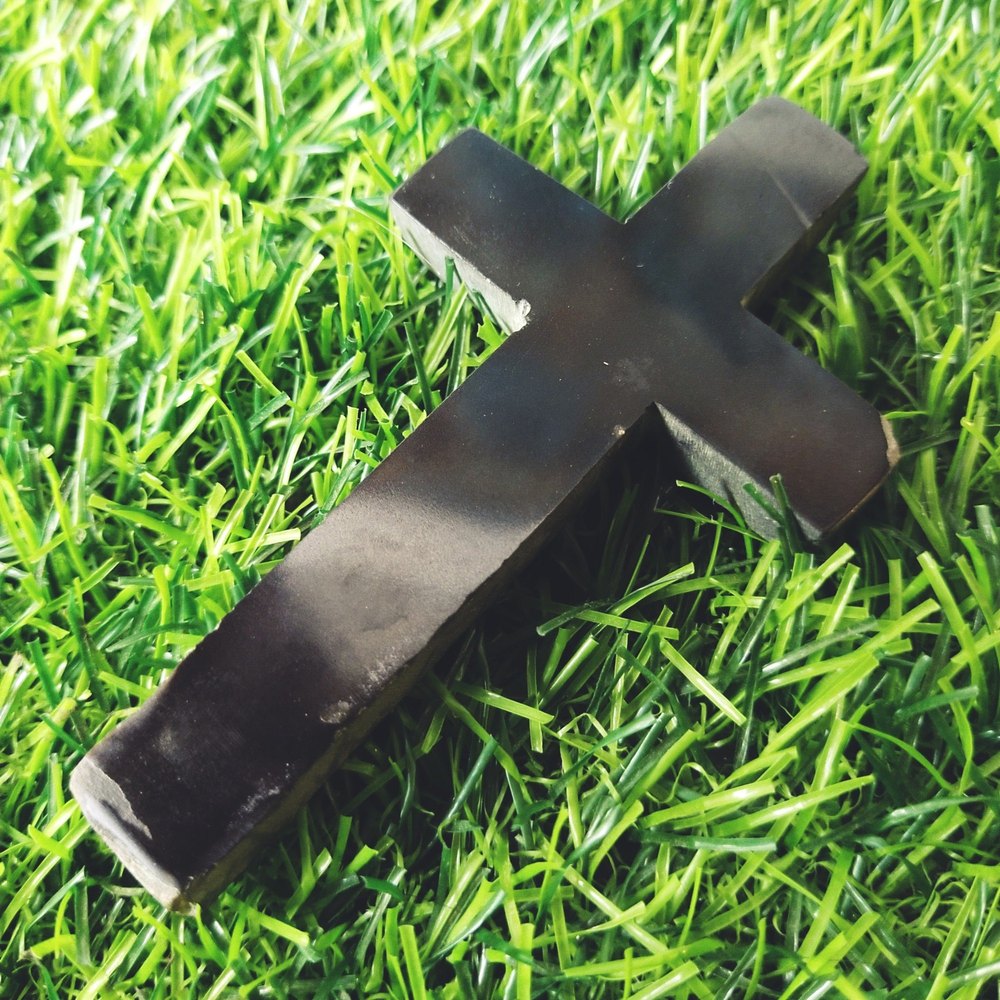 Stone Black Agate Christmas Carving Symbol, Size: 3-4 Inch