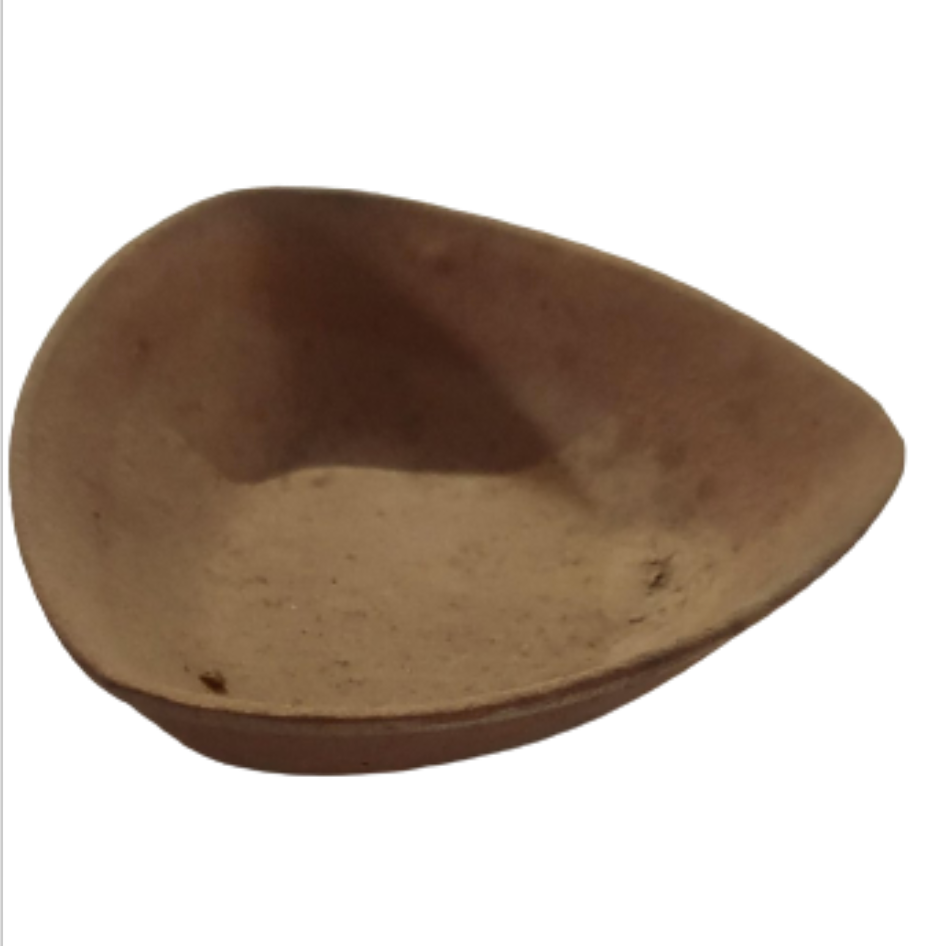 Brown Triangle Shape Terracotta Bowl, For Kitchen