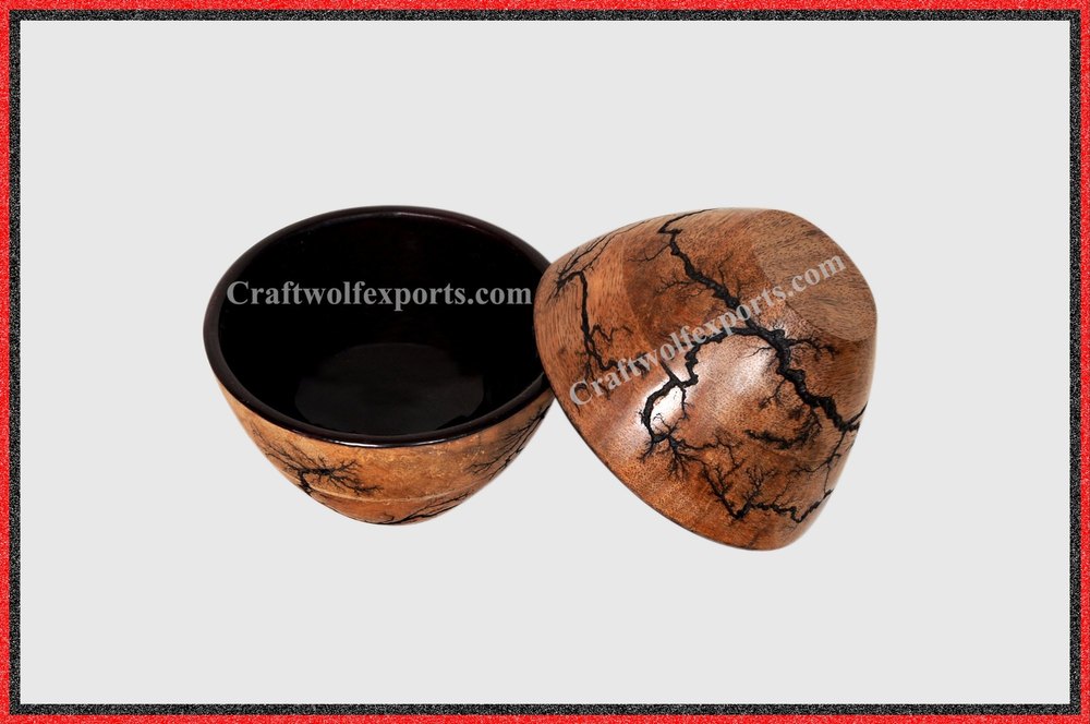 Natural Round Wooden Thunder Epoxy Bowls, For Event, Size: Diameter 12.7 Height 7.8cm