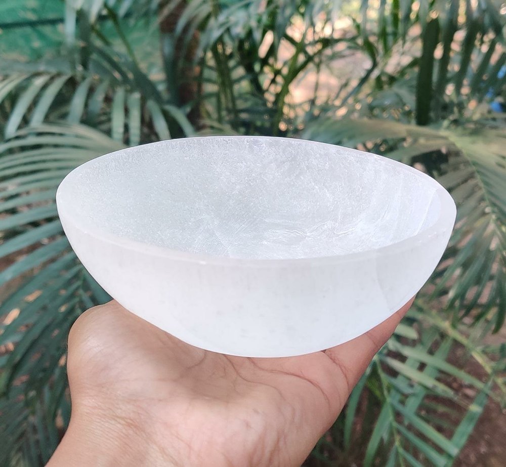 Golden Quartz White Selenite Crystal Bowl, For Charging Crystals, Size: 5.5