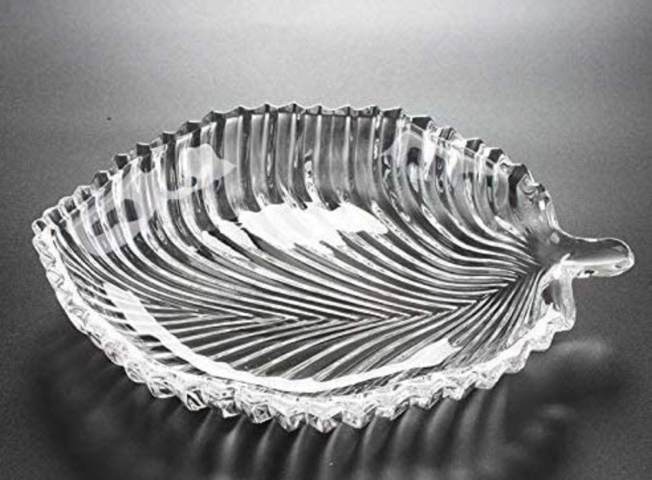 White Round Crystal Glass Fruit Bowl, For Home
