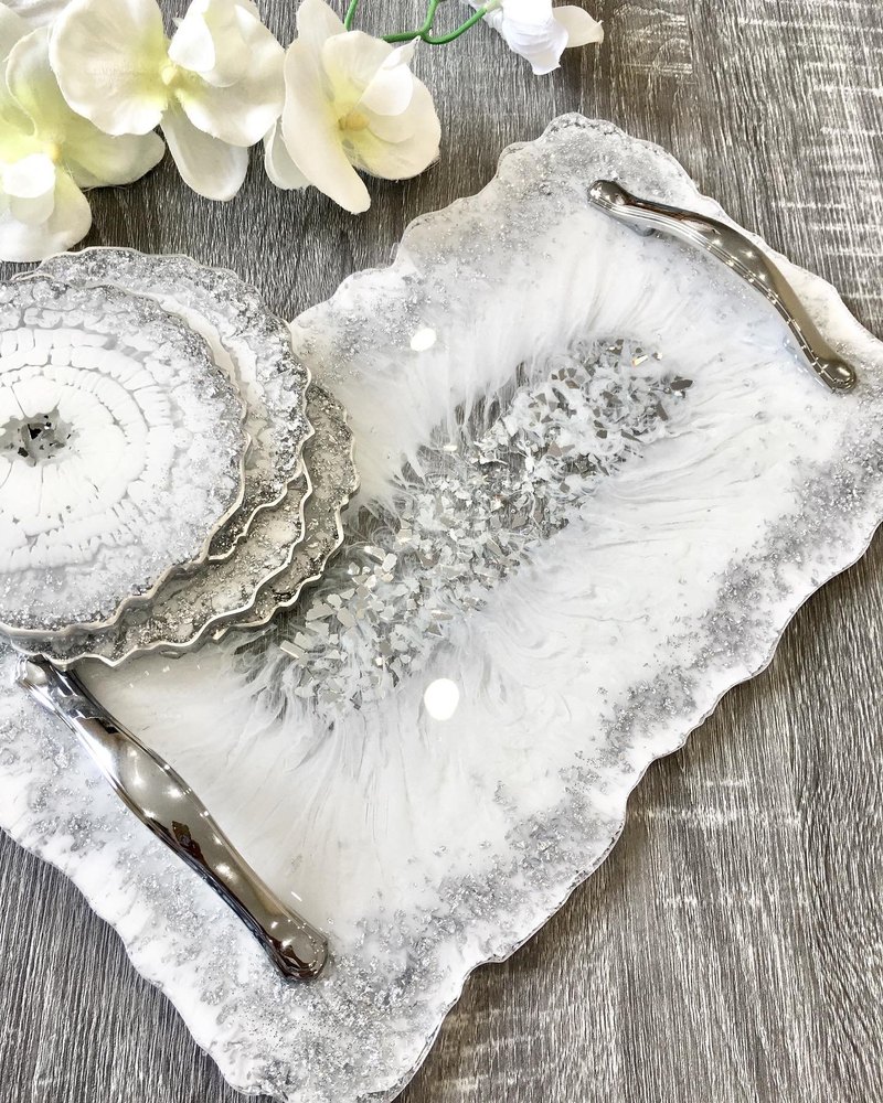 swerav white resin tray with coaster set, For home, restaurant, Size: 14 X 9 Inches