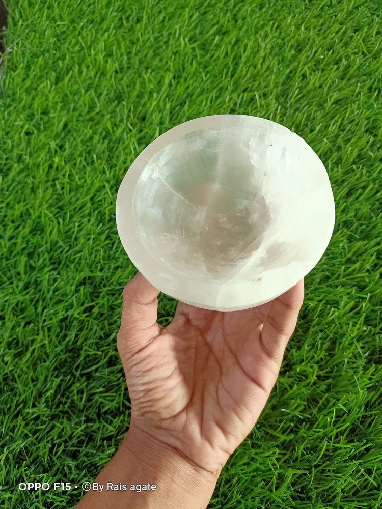 Raisagate White Selenite Round Shape Bowl, For Healing, Size: 3bto 4inch