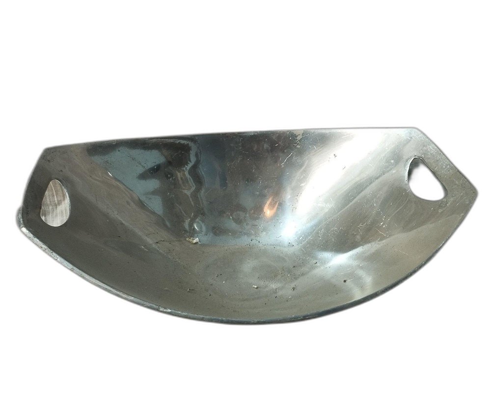 Polished Silver Aluminium Fruit Bowl, Size: 20.3x17.8x7.6cm
