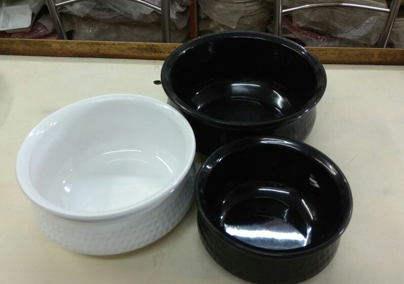 White And Black Polycarbonate Bowl, Size: Three Sizes Available