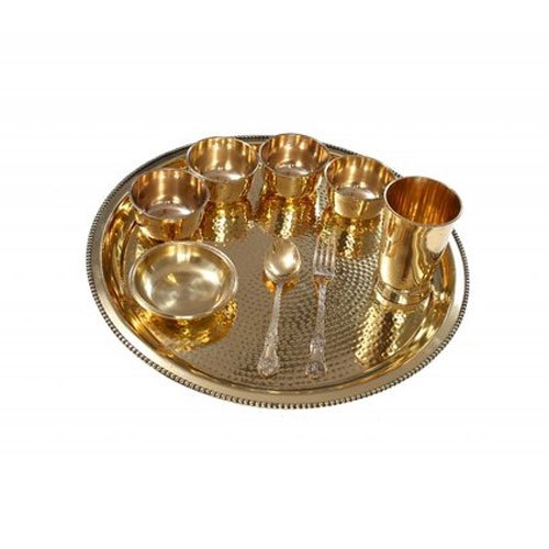 Brass Dinner Plate Set, For Restaurant, Packaging Type: Box