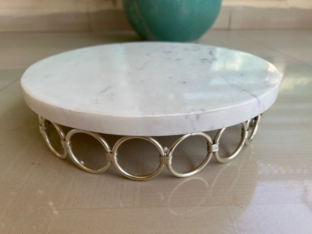 White Marble Cake Stand With Designer Knife, Packaging Type: Carton, Round