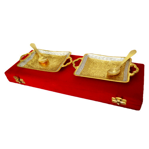 Silver Gold Plated Sweet Serving Brass Platter, Packaging Type: Box