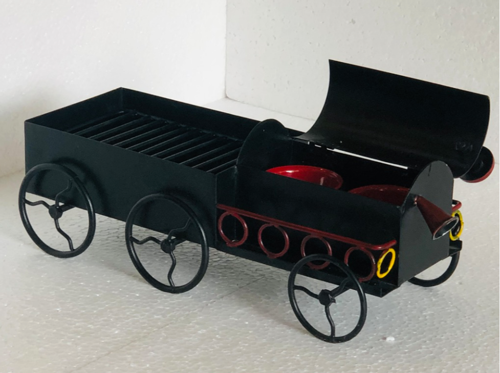 Metal Kraft Serving Platter Food/Snacks Engine For Table Service, For Hotel/Restaurant/Homes, Size: 14 X 6.5 X 7