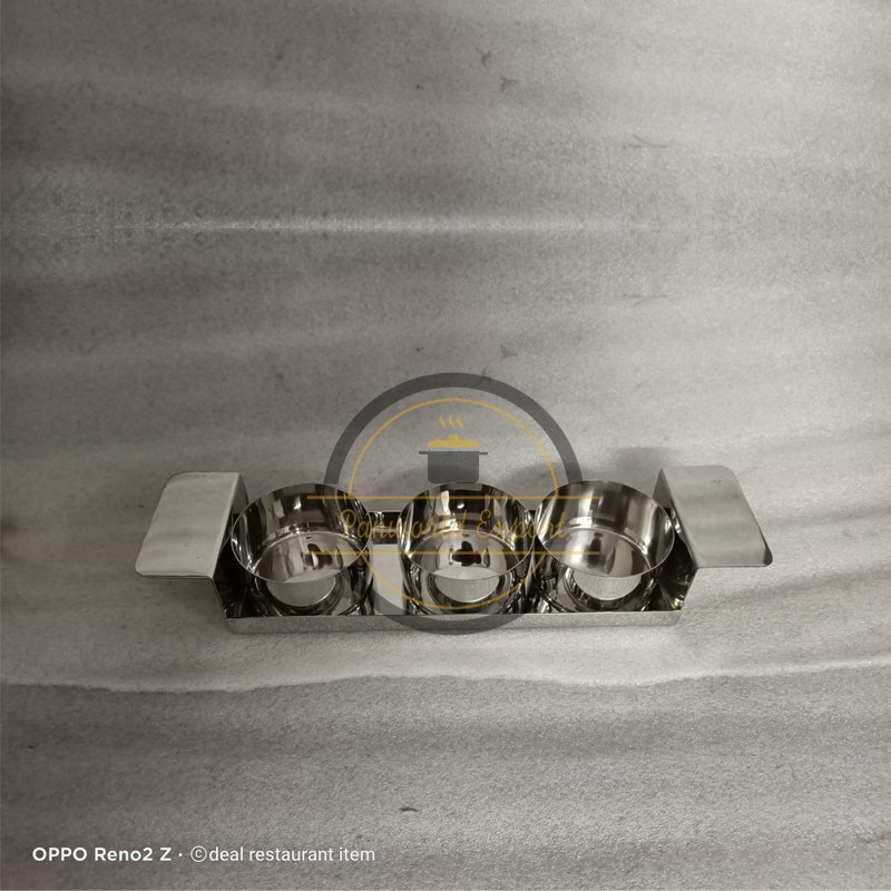 Tray Silver Pickle Serving Set, For Kitchen, Packaging Type: Box