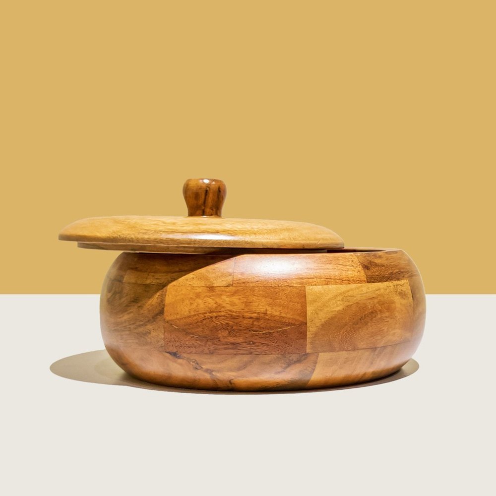 Premium Wooden Casserole with Lid Acacia Wood Hot Safe and Food Safe Polish