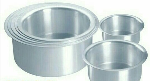 Silver Aluminium Tope Set