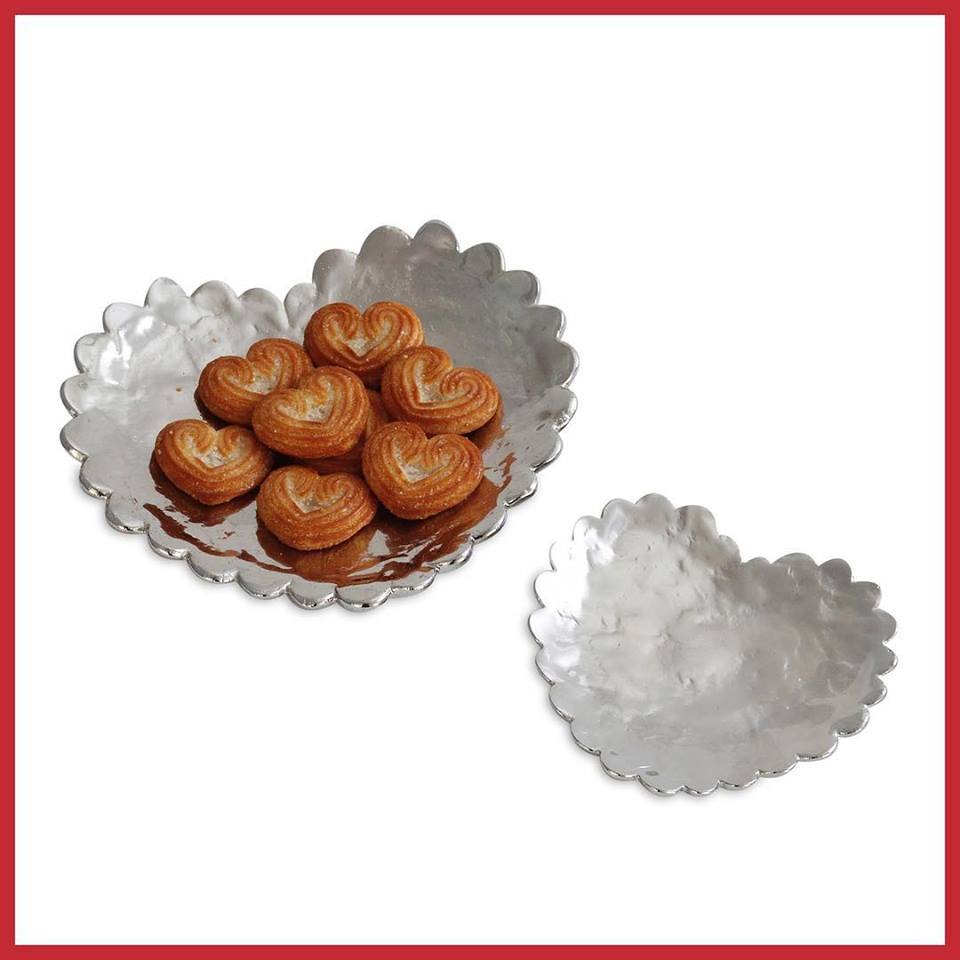 Aluminium silver Heart shape dish, For Home, Size: Medium
