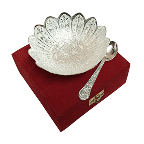 HHI Floral Shape Silver Plated Brass Bowl With Red Velvet Box, For Gift