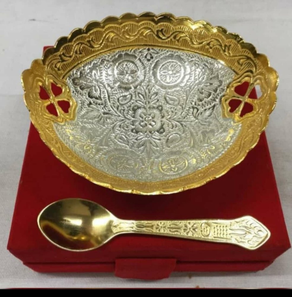 Silver Gold Plated Brass Bowl, Capacity: .500 Grm Fruite