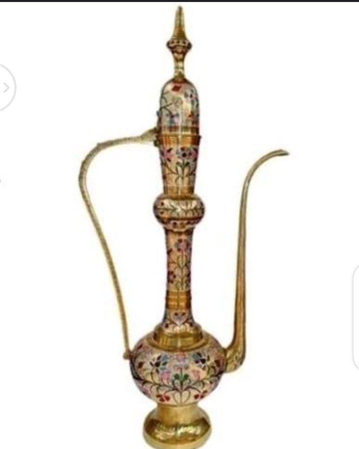 Gold Unique Brass printed surahi antic show piece, Shape: Triangle, Size: 8 10
