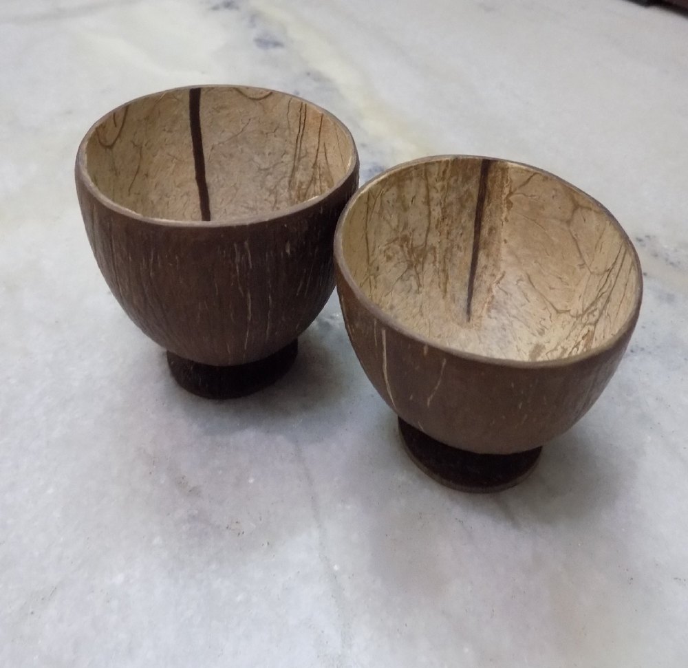 Brown Coconut Shell Ice Cream Cup, For Restaurants, Size/Dimension: 14 Cm(diameter)