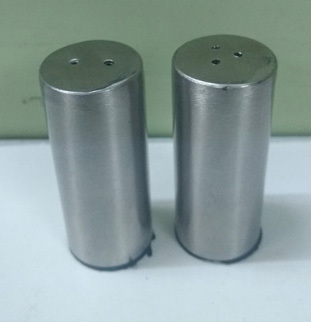 Two Pieces Silver Salt N Pepper, Model Name/Number: 7453