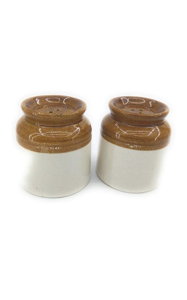 white and brown ceramic Ceremic Salt N Pepper Shaker, Packaging Type: Box