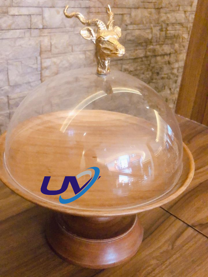 Wooden Round Reindeer Dome Platter