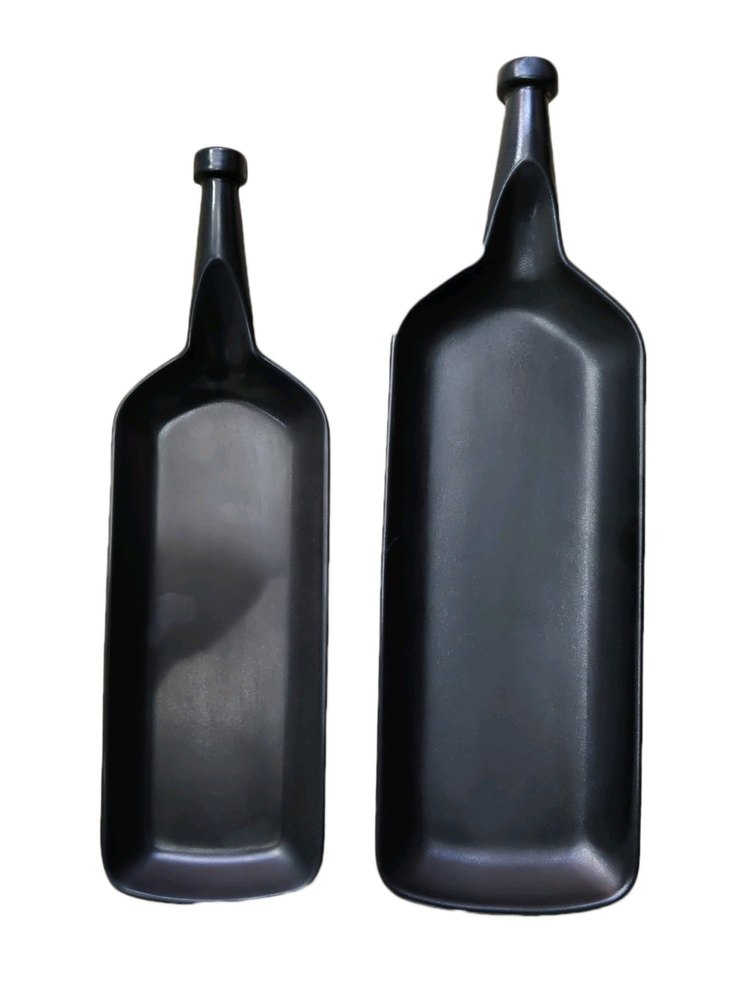 Black Plastic Snacks Bat Platter Set, For Hotel, Packaging Type: Packet