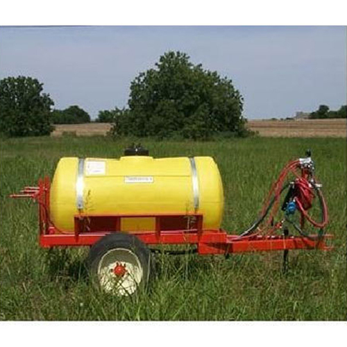 Agricultural Trailer Sprayer, Capacity: 16 Liters