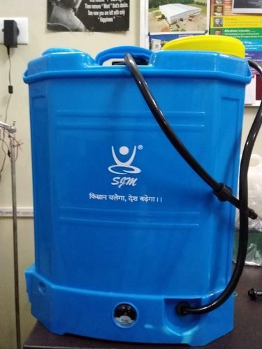 Kisan Manual Agriculture Sprayer, For Spraying, Capacity: 16 liters