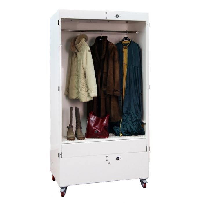 220 V, 50 Hz. Ozocab ( Sanitizing Cabinet), Size/Dimension: 1075 X 700 X 1670
