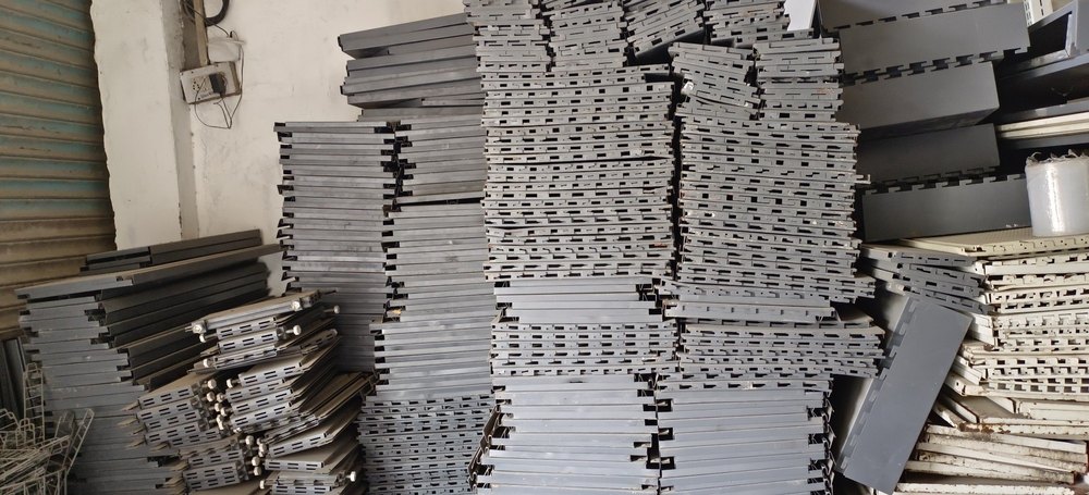 Iron Used Rack