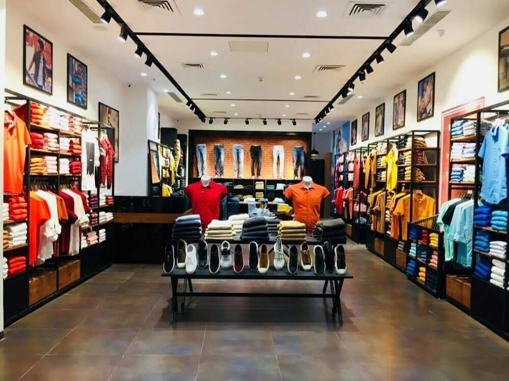 Pyramid Wall Mounted Garment Display Rack, for Shops, Showrooms, Warranty: 1 Year